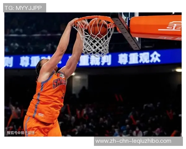 周琦强势逆袭上海推土机洛夫顿末节失常心情低落 周琦强势逆袭上海推土机洛夫顿末节失常心情低落